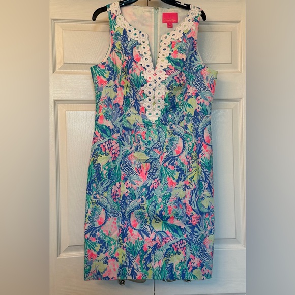 Lilly Pulitzer Gabby shift dress in Mermaid’s Cove. - Picture 1 of 2